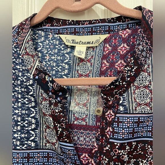 NWT Tantrums 3/4 quarter sleeve button down top Patchwork print front size L - Picture 3 of 8